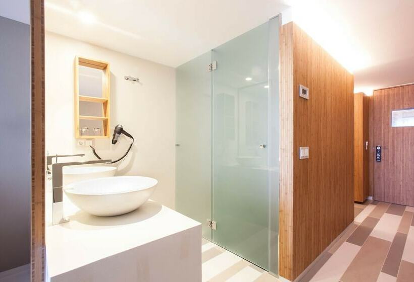 اتاق لوکس با تراس, Ocean Drive Talamanca