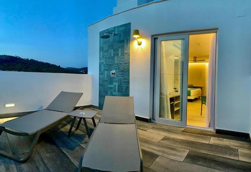 Полулюкс, Orosol By Typic Hotels