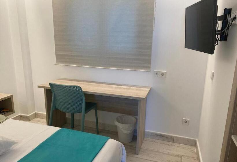 Полулюкс, Orosol By Typic Hotels