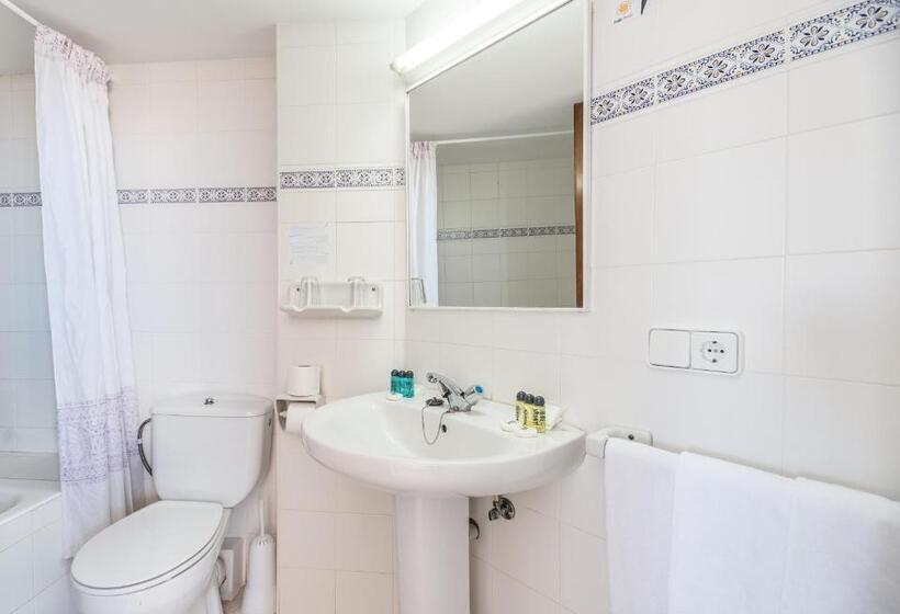 Perhehuone, Orosol By Typic Hotels