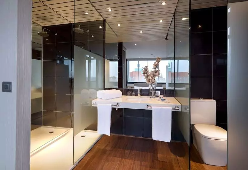 スタンダードトリプルルーム, B&b Hotel Burgos
