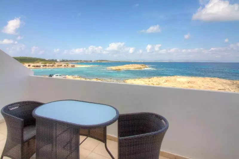 Suite, Roca Bella