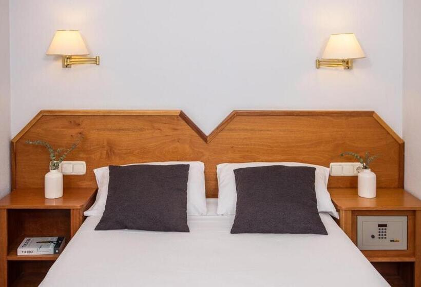 Четырехместный Номер Стандарт, Rvhotels Broquetas Spa Termal