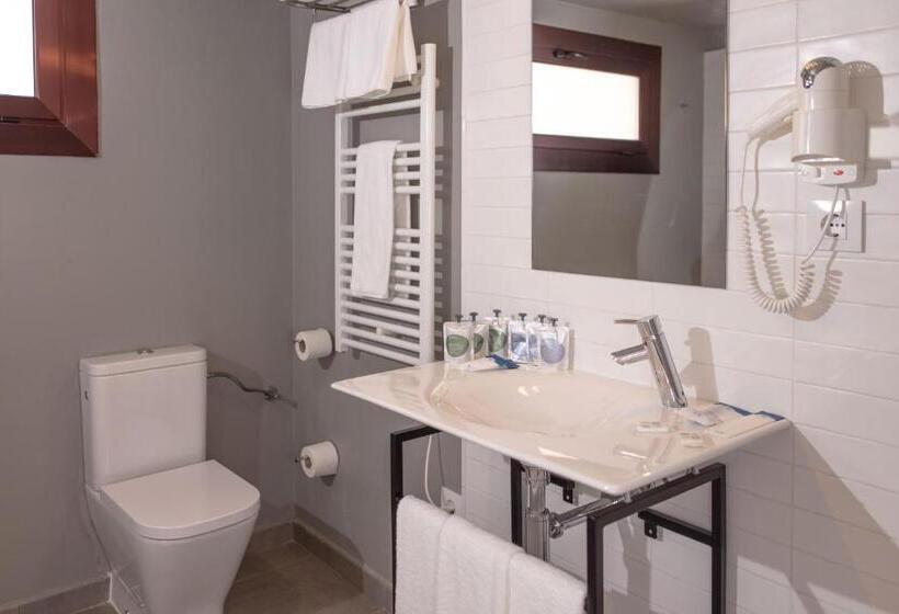 Трехместный Номер Superior, Rvhotels Broquetas Spa Termal