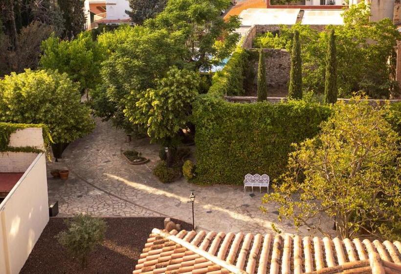 Трехместный Номер Superior Вид на Сад, Rvhotels Broquetas Spa Termal