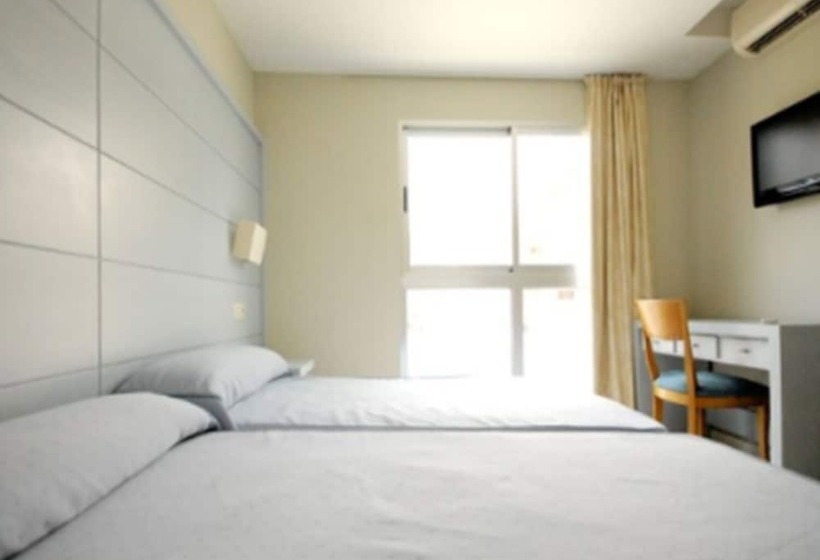 스탠다드 룸, Safari