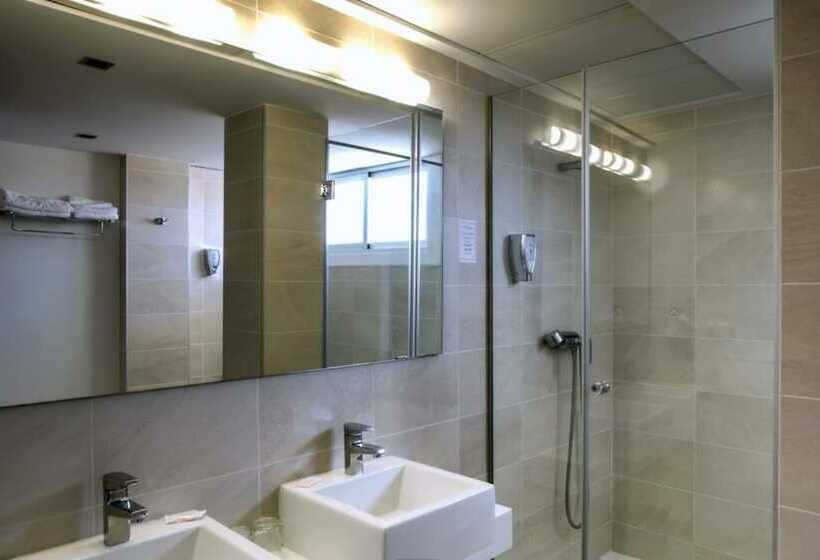 스탠다드 테라스 룸, Safari