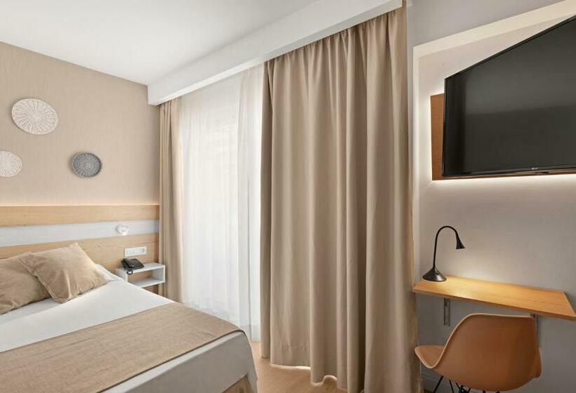 Номер Стандарт Индивидуальный, Sant Jordi