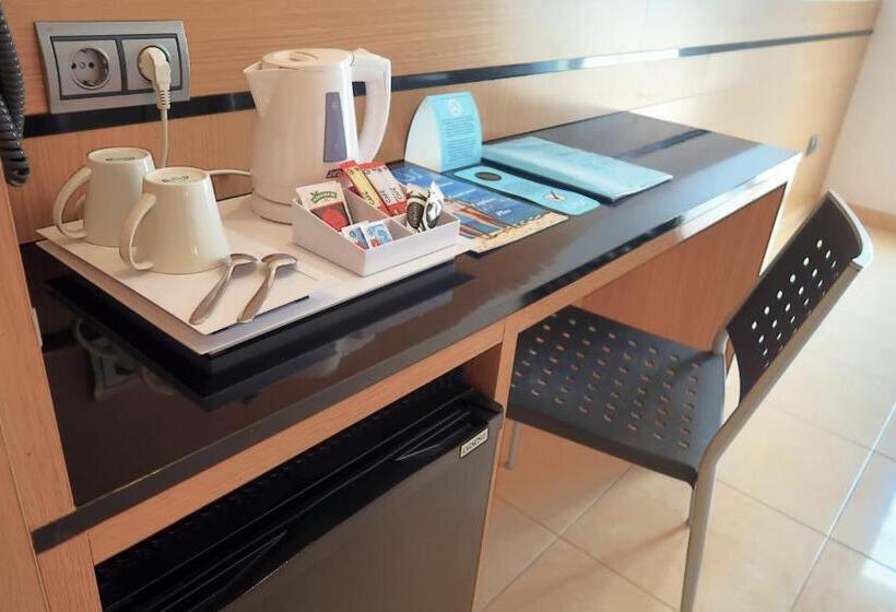 Трехместный Номер Комфорт, Sumus Monteplaya & Spa 4* Sup - Adults Only