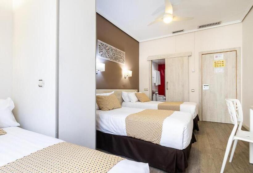 غرفة قياسية ثلاثية, Sweet Hotel Continental