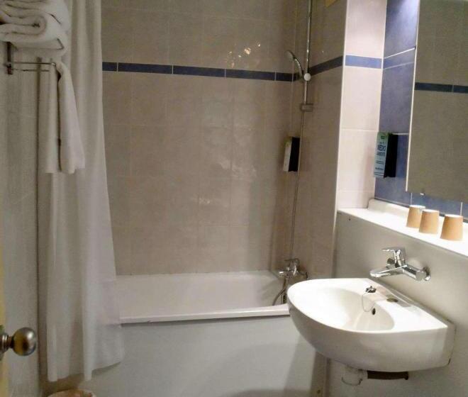 标准间, Travelodge Barcelona del Vallès