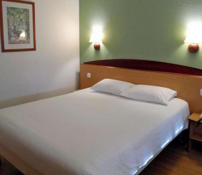 غرفة قياسية لذوى الاحتياجات الخاصة, Travelodge Barcelona del Vallès