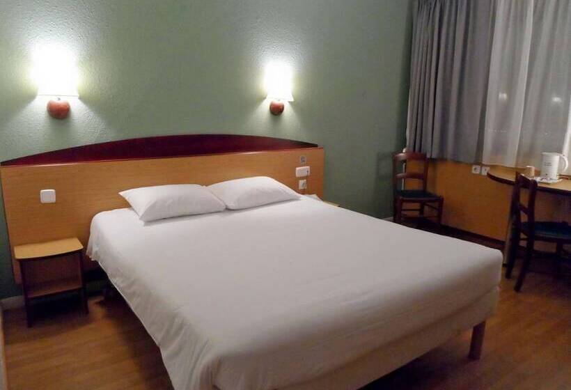 Номер Стандарт, Travelodge Barcelona del Vallès