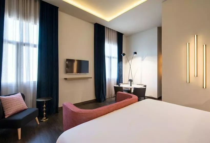 Deluxe-huone, Vincci Mae