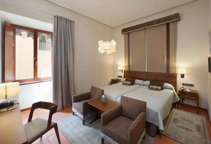 اتاق استاندارد, Parador De Caceres