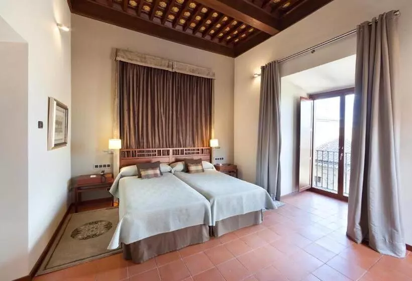 اتاق سوپریور, Parador De Caceres