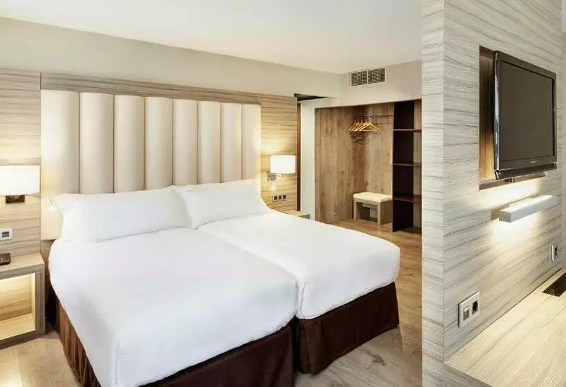 اتاق خانوادگی, Gran Hotel Luna de Granada