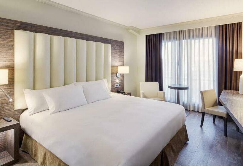 اتاق لوکس با تخت بزرگ, Gran Hotel Luna de Granada