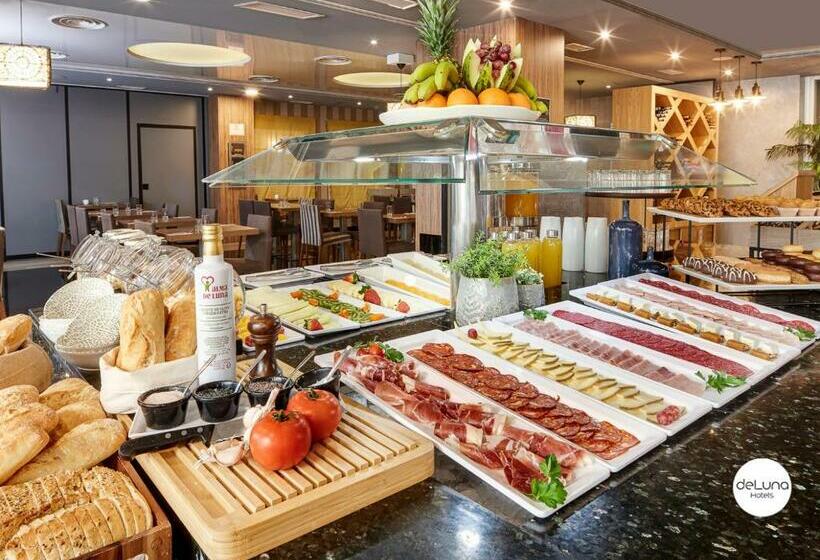 اتاق لوکس با تخت بزرگ, Gran Hotel Luna de Granada