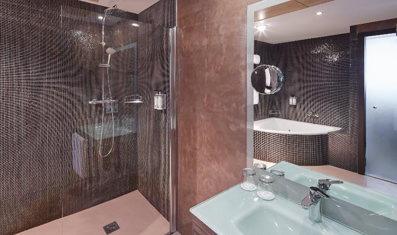 سوییت جونیور, Gran Hotel Luna de Granada