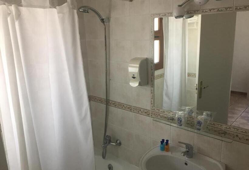 标准间, Almadraba