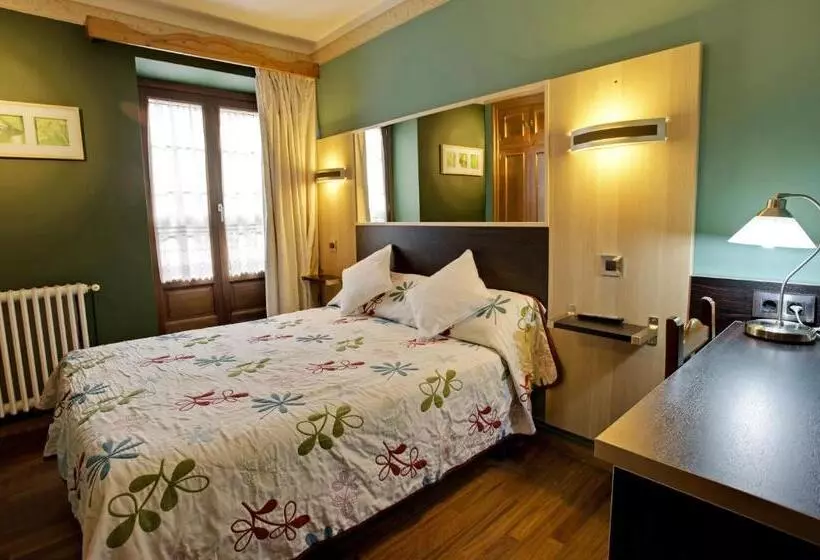 Quarto standard, Avenida Benasque
