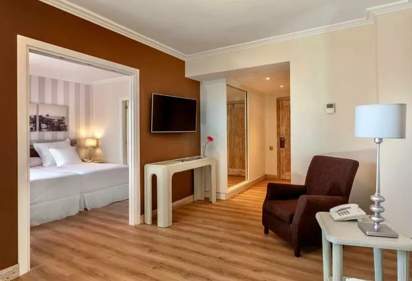 سوییت جونیور, Barcelo Isla Canela