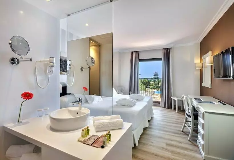 اتاق لوکس با چشمانداز دریا, Barcelo Isla Canela
