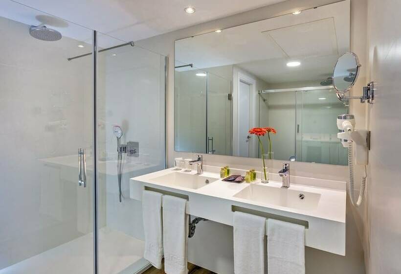 패밀리 스위트, Barcelo Isla Canela