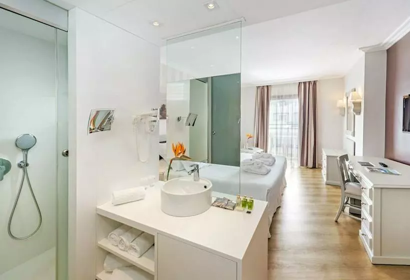 اتاق لوکس با چشمانداز دریا, Barcelo Isla Canela