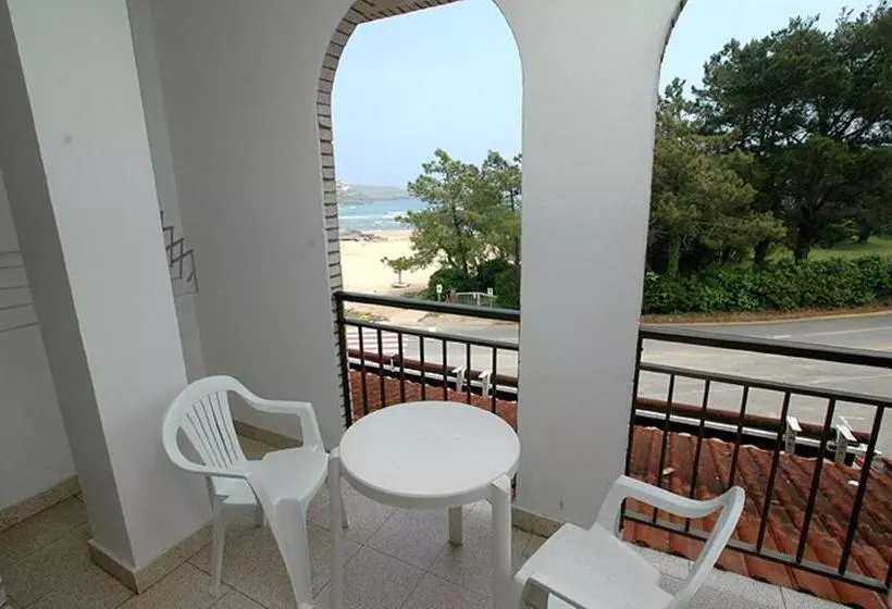 Üç Kişilik Standart Oda, Campomar