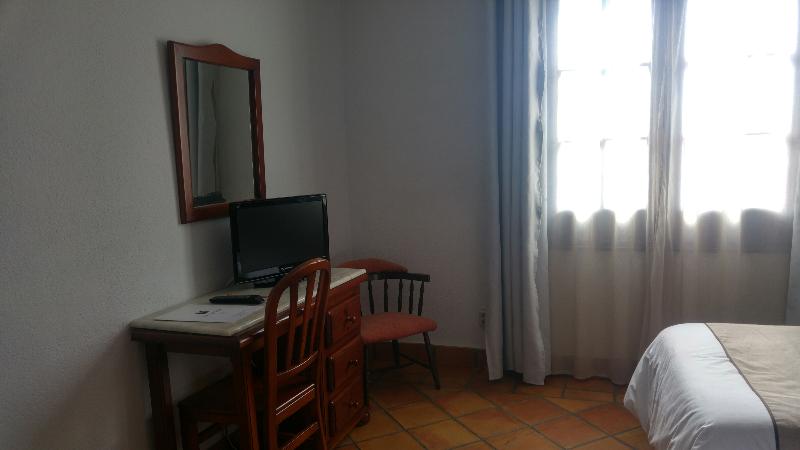 标准间, Don Gonzalo