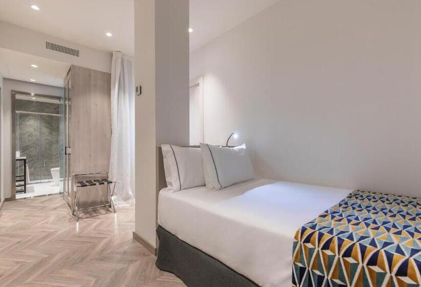 اتاق استاندارد یک نفره, Eurostars Puerta Real