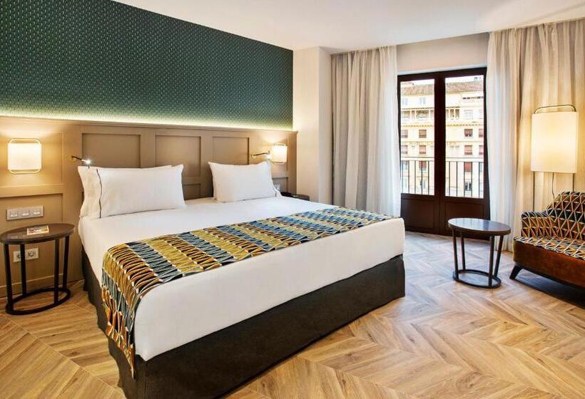 디럭스 전망 룸, Eurostars Puerta Real