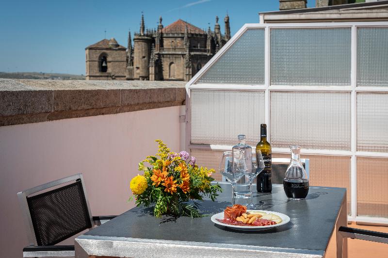 غرفة قياسية مزوَّدة بتراس, Exe Alfonso Viii