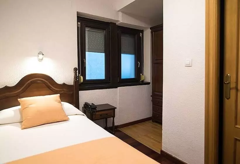 Habitación Estàndard Individual, La Rambla