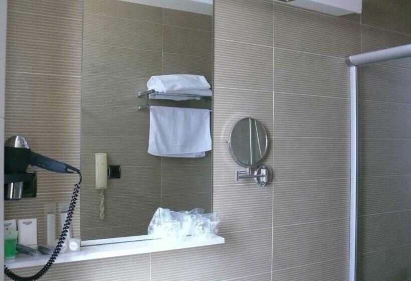 スーペリアトリプルルーム, Los Angeles