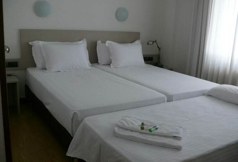 スーペリアトリプルルーム, Los Angeles