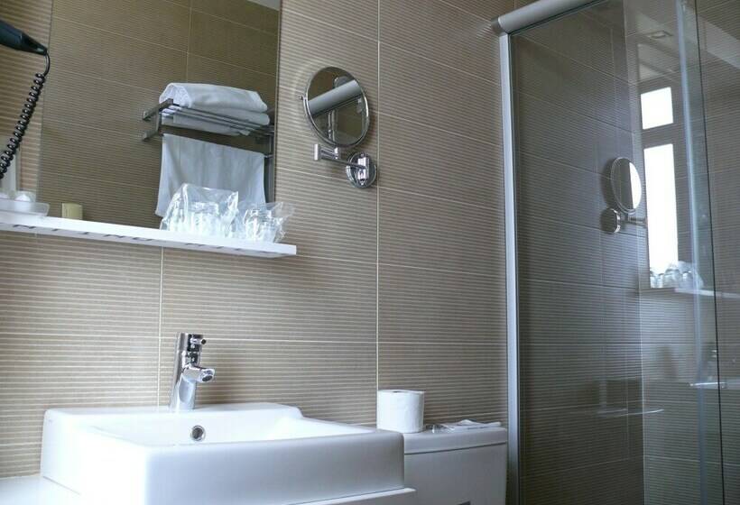 スーペリアトリプルルーム, Los Angeles