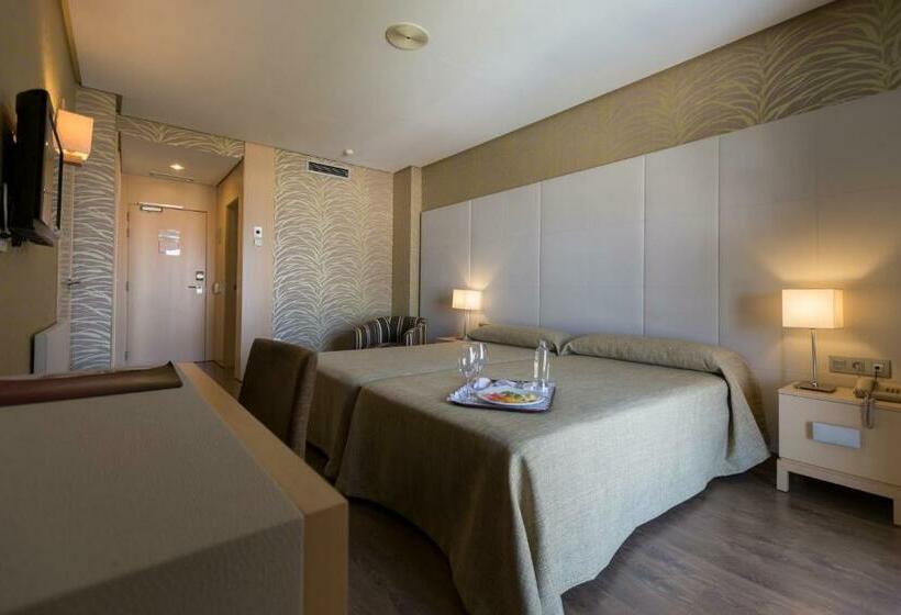 Номер Стандарт, Macia Donana