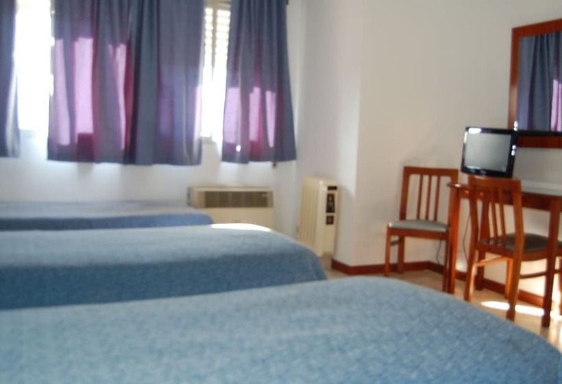 标准间, Marina Victoria