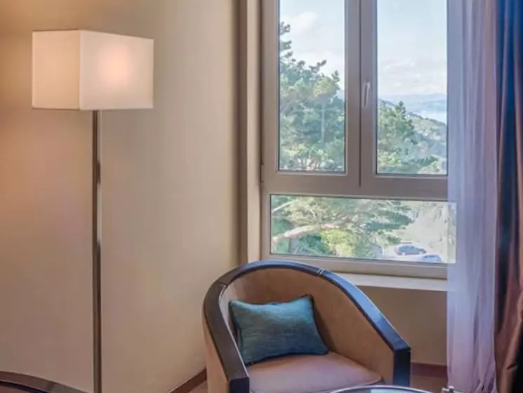 マウンテンビュースタンダードルーム, Mercure Monte Igueldo