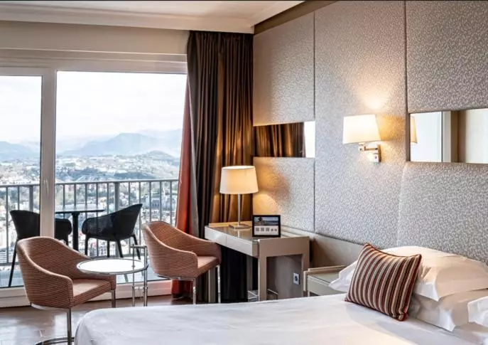 オーシャンビュースタンダードルームバルコニー付き, Mercure Monte Igueldo