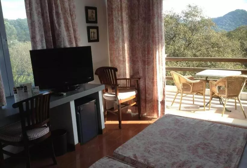 Quarto Superior com Terraço, Meson De Sancho