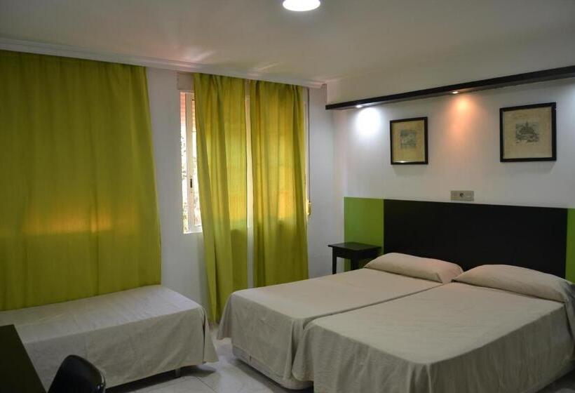 Quarto Triplo Estandar, Miramar