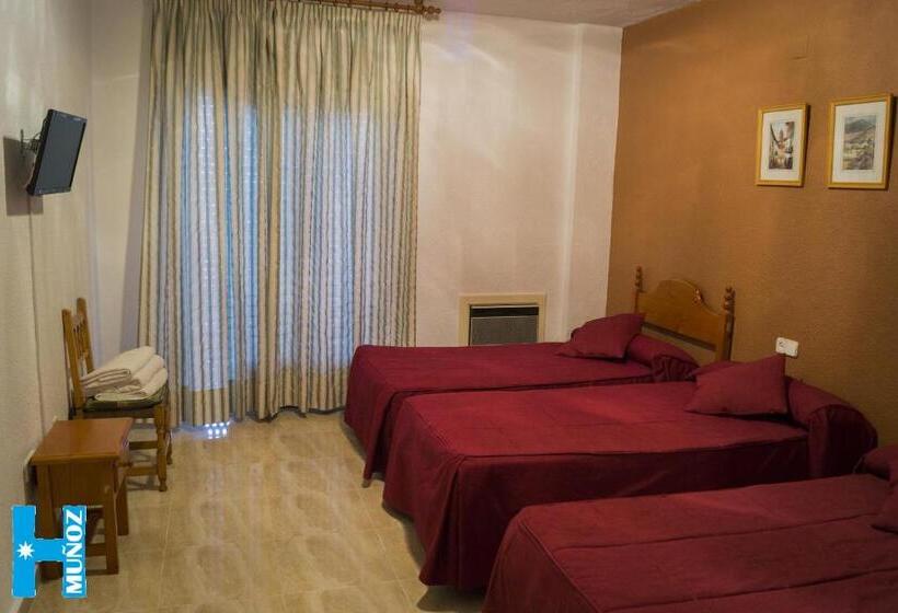 חדר סטנדרט, Muñoz