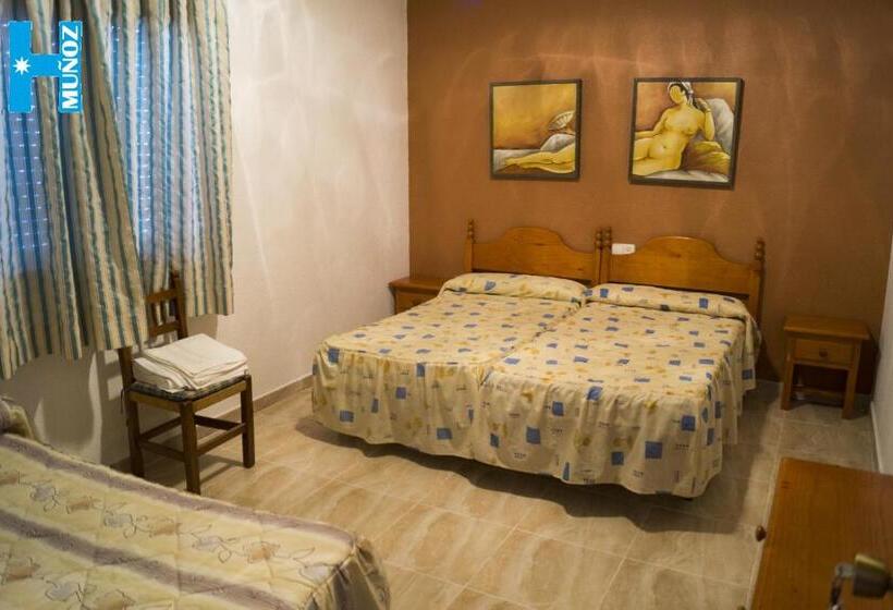 חדר סטנדרט, Muñoz