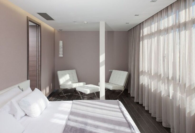 高级大房间, NH Castellon Mindoro