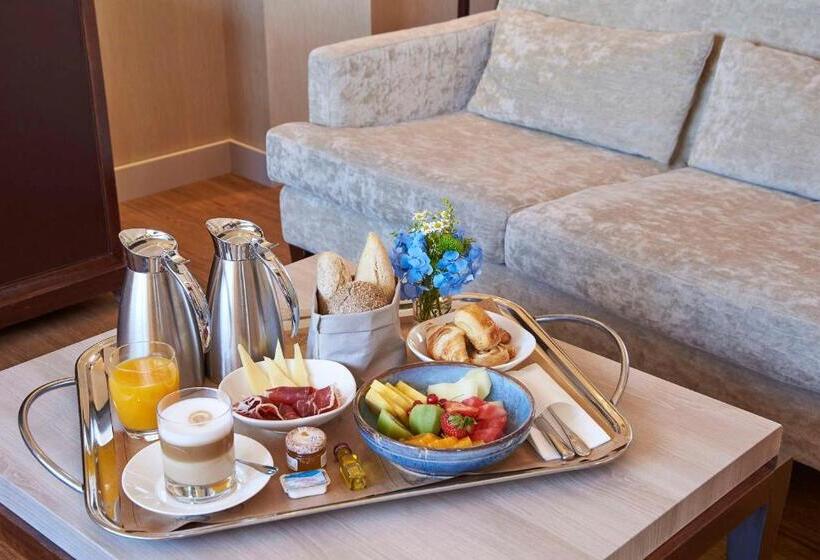 مجموعه ویستا شهر, NH Collection A Coruna Finisterre