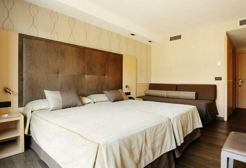 标准间, Pedro I De Aragon 4 Estrellas Superior